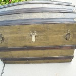 Vintage-Camel-Back-Trunk